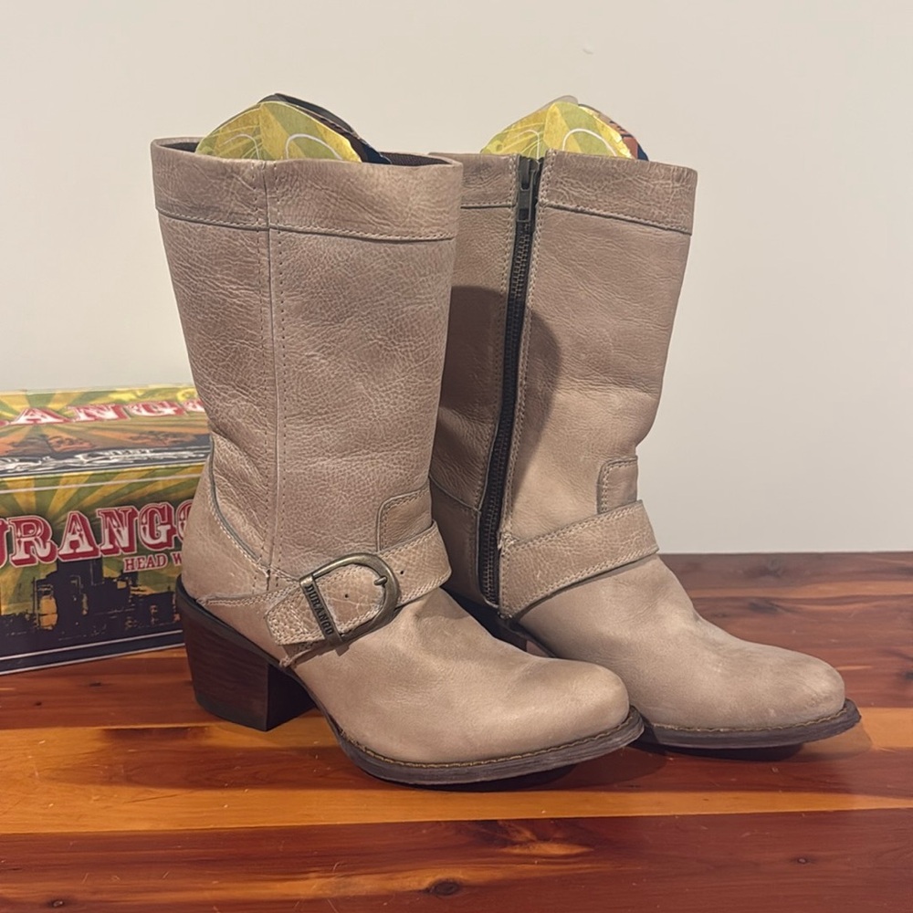 Durango size 6 Boots NEW!